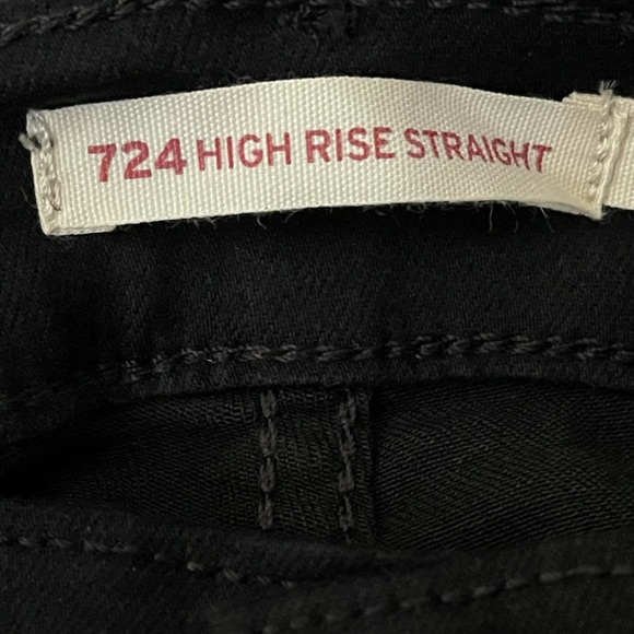 Levi’s 724 High Rise Straight Black Stretch Jeans - Picture 7 of 10